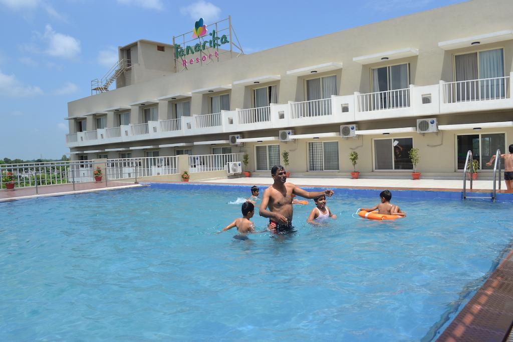 Tanarika Resort Bhusāwal Екстериор снимка